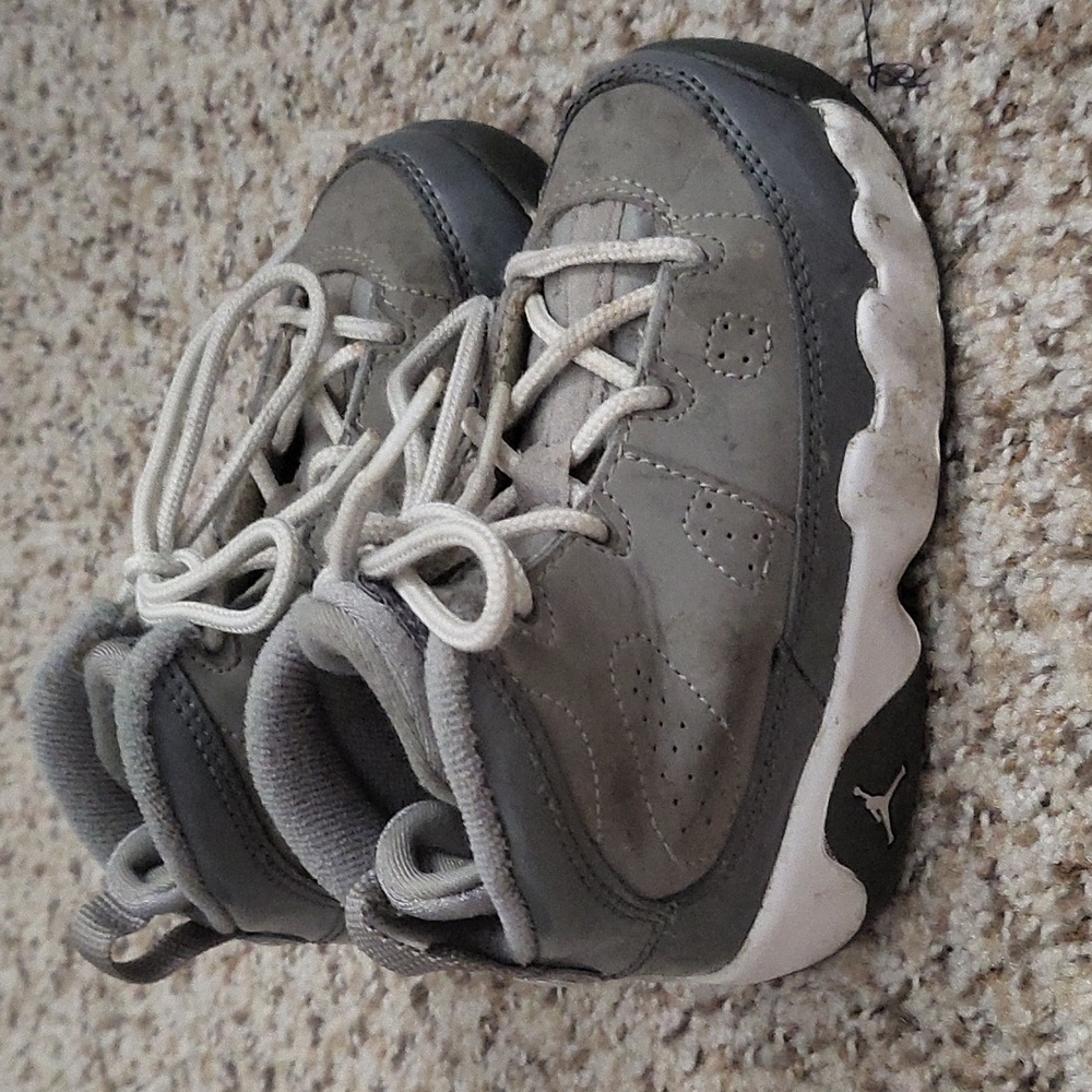 Jordan 9 - Picture 3 of 4